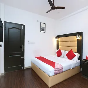3* Hotel Qube